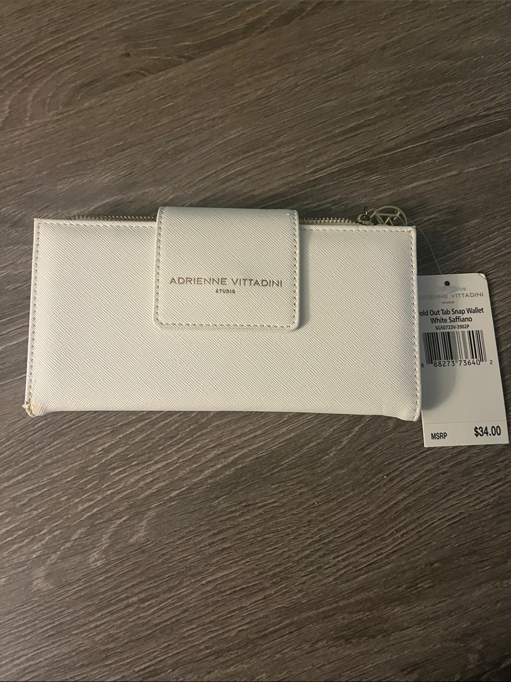 Adrienne Vittadini Cream Saffiano Card & Key Holder NWT